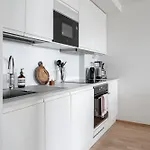 Modern 1br With Amazing Views, Balcony & Sauna Apartament Tampere