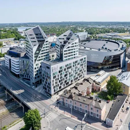 Modern 1br With Amazing Views, Balcony & Sauna