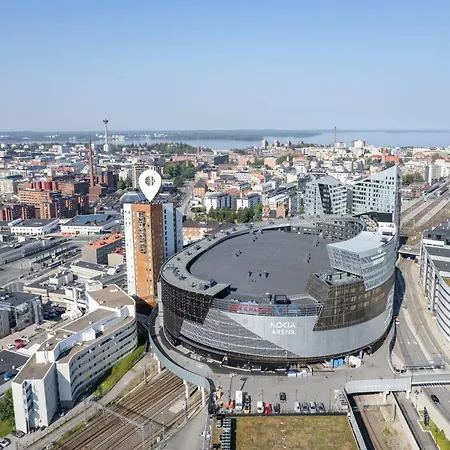 Modern 1br With Amazing Views, Balcony & Sauna