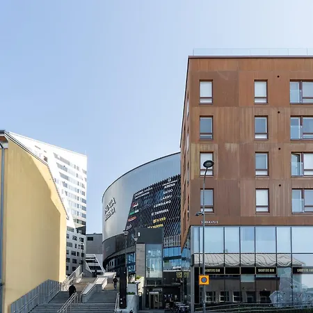 Apartment 1br At Nokia Arena - Views, Balcony & Sauna