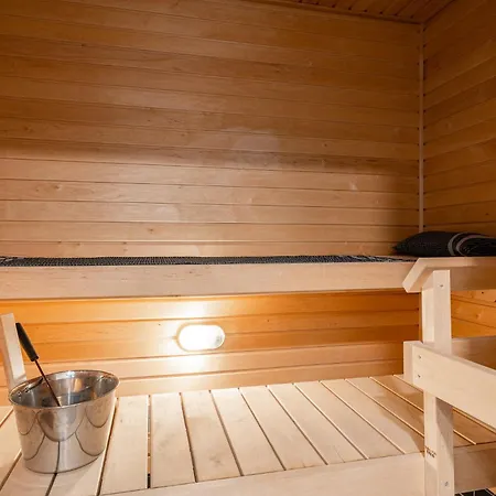 Modern 1br With Amazing Views, Balcony & Sauna Apartment Tampere