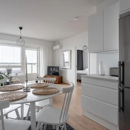 1Br At Nokia Arena - Views, Balcony & Sauna Appartamento Tampere