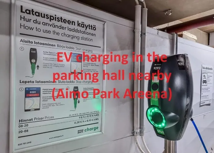 Modern 1br With Amazing Views, Balcony & Sauna *