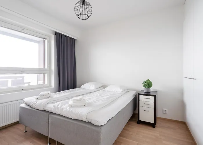Apartment Modern 1br With Amazing Views, Balcony & Sauna Tampere
